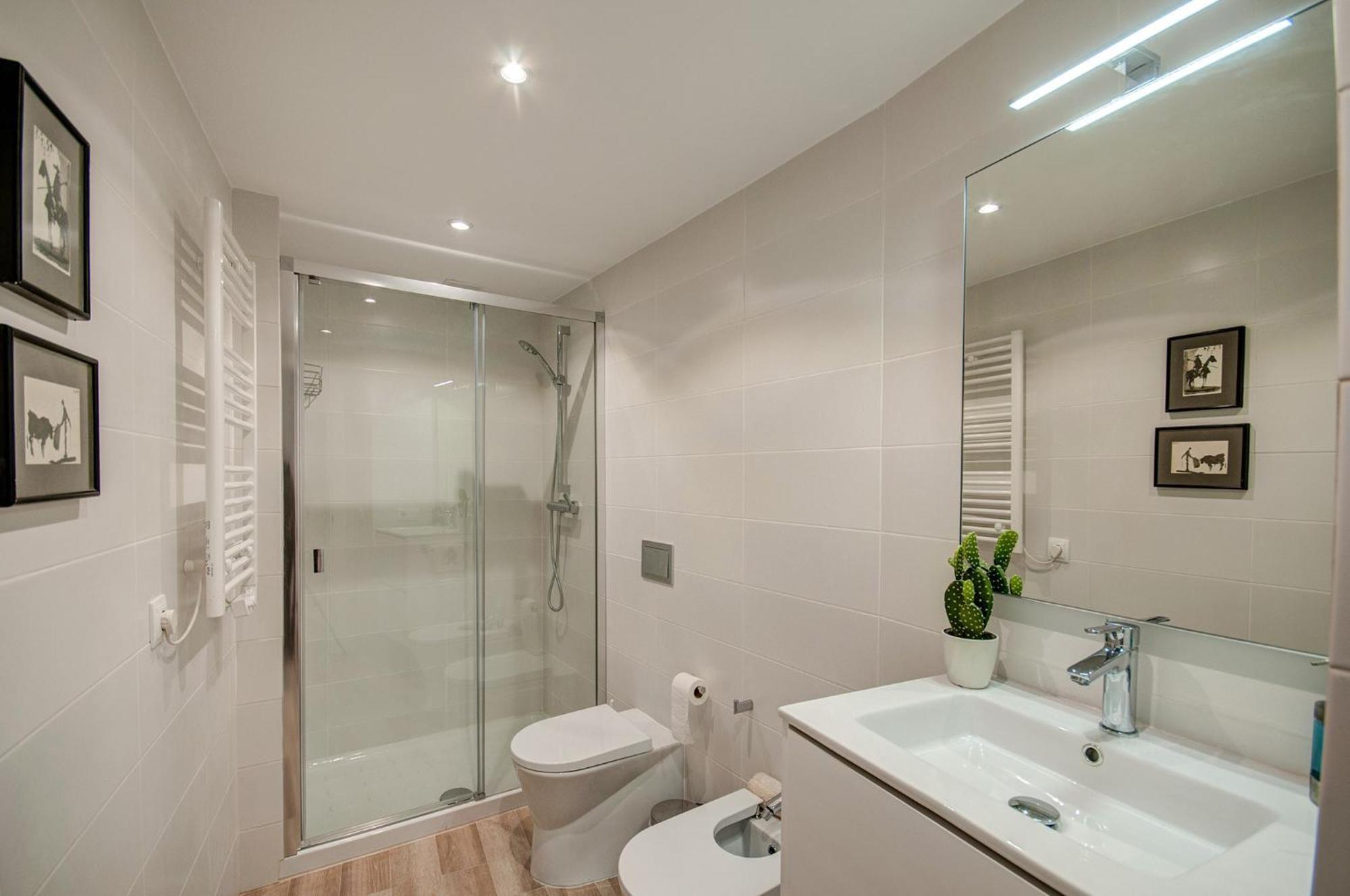 Beds & Breaks Casals Apartment บาเลนเซีย ภายนอก รูปภาพ